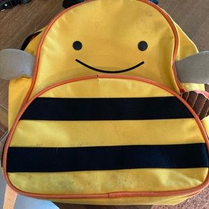 Skip hop bee backpack play condition
